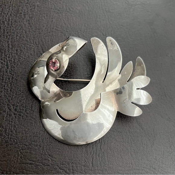 Vintage sterling silver swan brooch pin - Picture 2 of 6